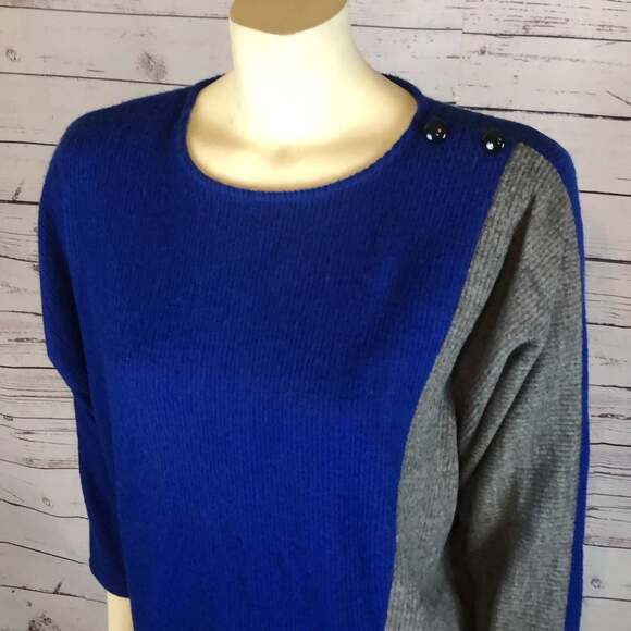 Vintage 80's A. Venti Paris  blue, grey colour block Wool sweater size small - Picture 15 of 15